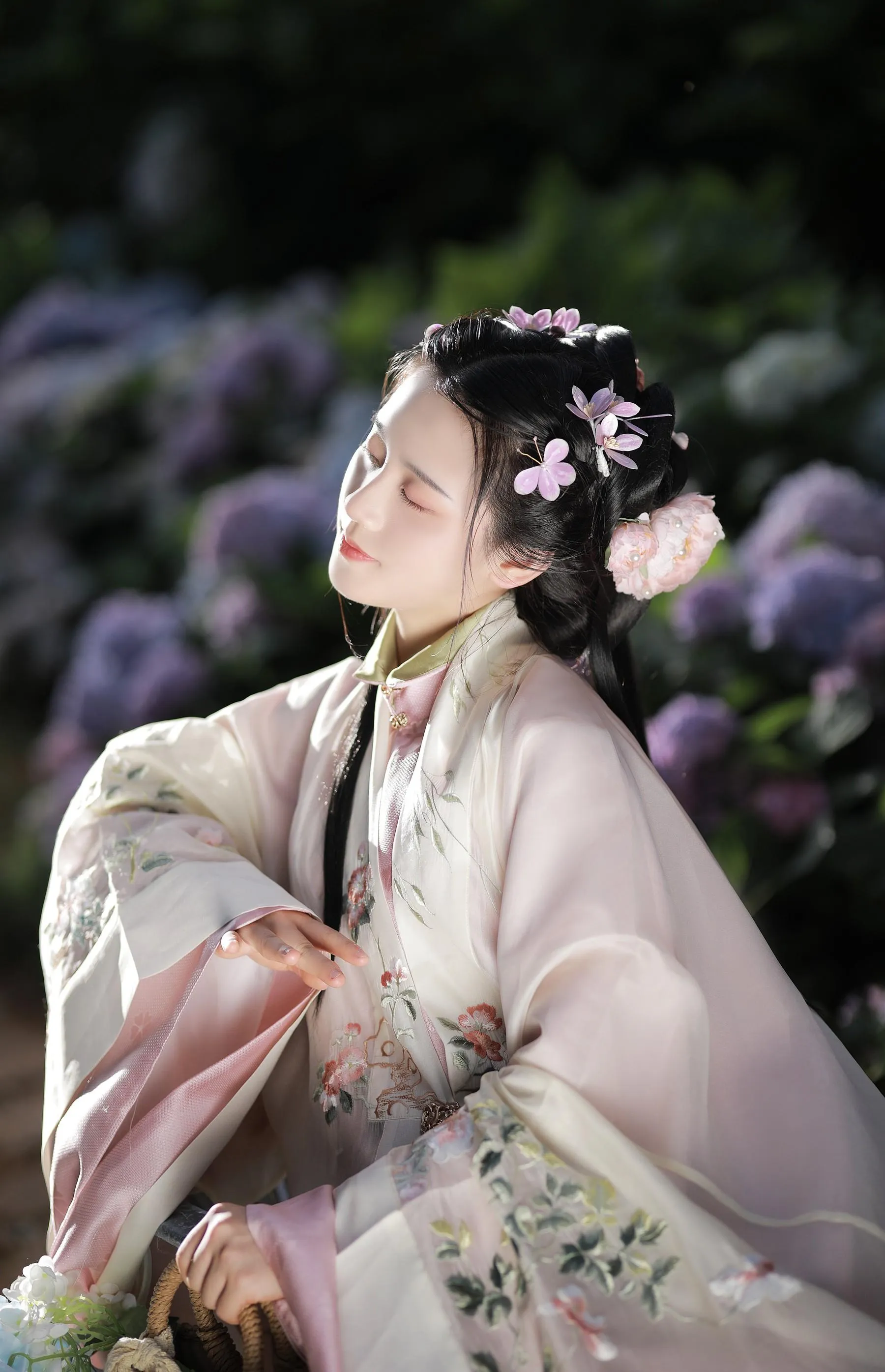 [YITUYU艺图语]2022.07.20 一念花开，香如故 Dear-郑同学 [38P]插图3